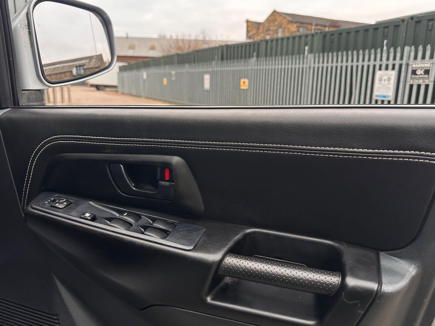 Used Mitsubishi Shogun 2005 for sale - 77066354: Photo 35