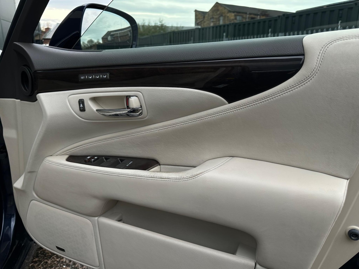 Used Lexus LS 2007 for sale - 76484779: Photo 41