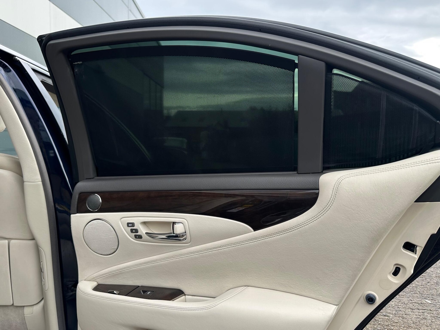 Used Lexus LS 2007 for sale - 76484779: Photo 49