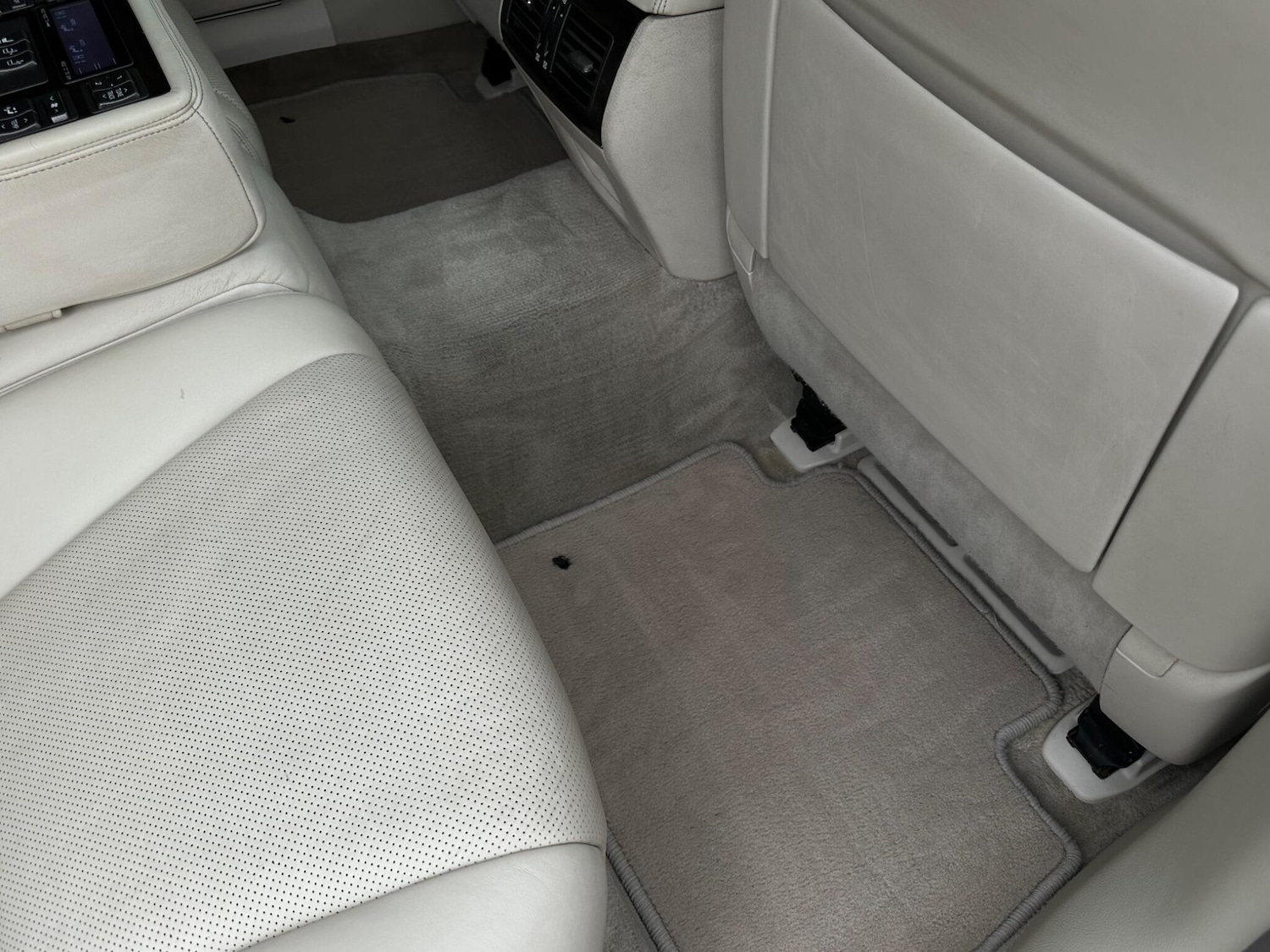 Used Lexus LS 2007 for sale - 76484779: Photo 56