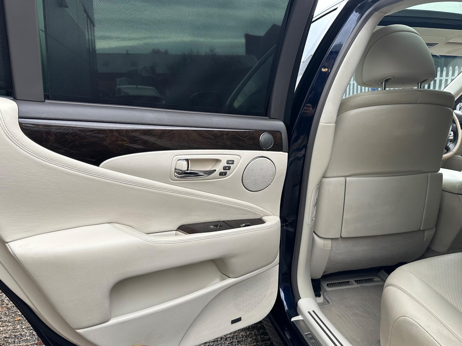 Used Lexus LS 2007 for sale - 76484779: Photo 60