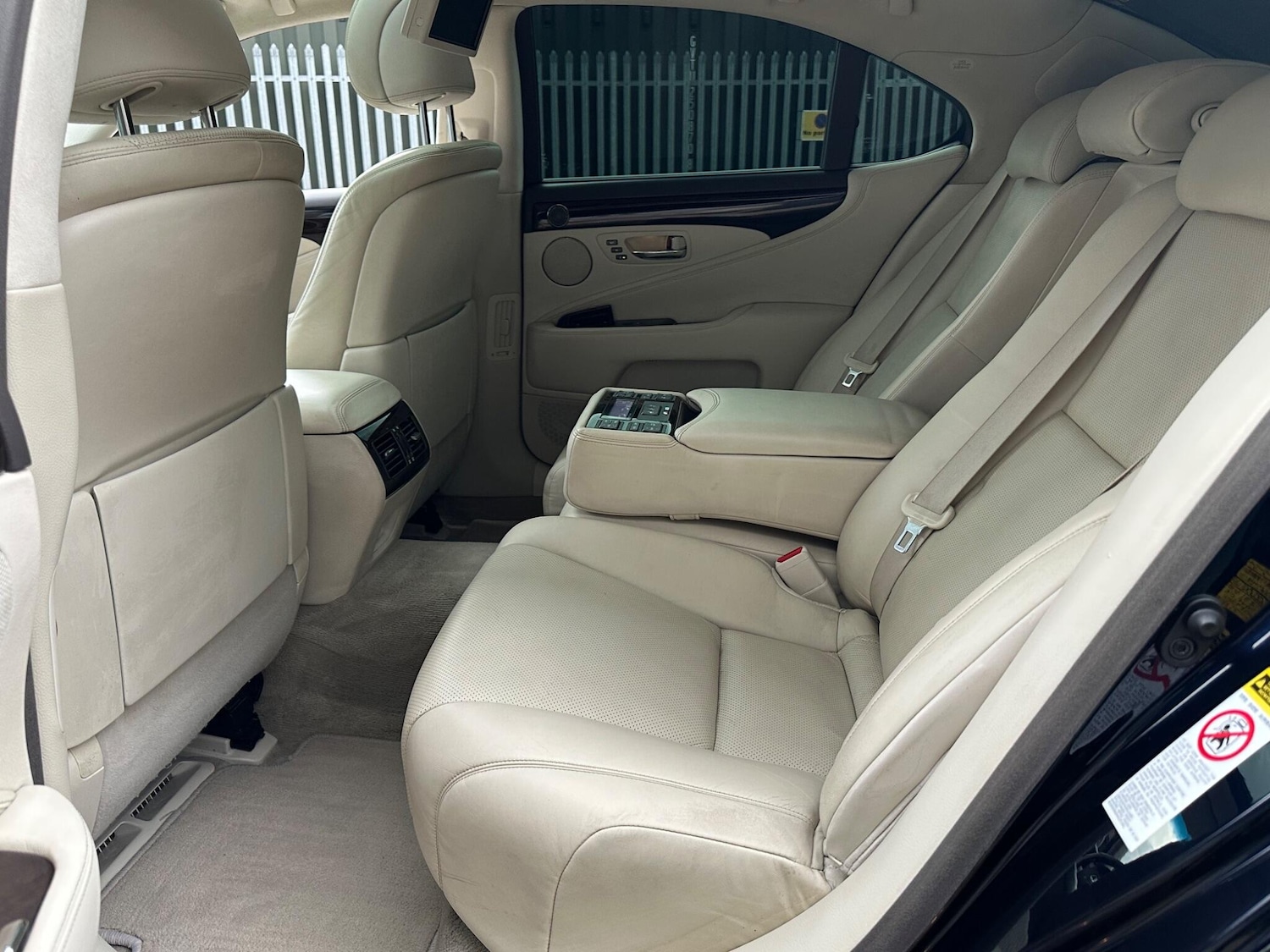 Used Lexus LS 2007 for sale - 76484779: Photo 61