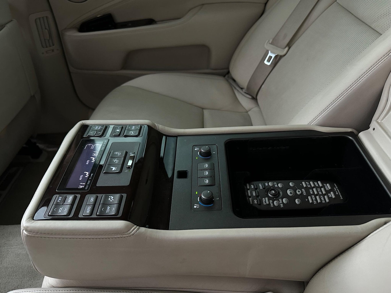 Used Lexus LS 2007 for sale - 76484779: Photo 66
