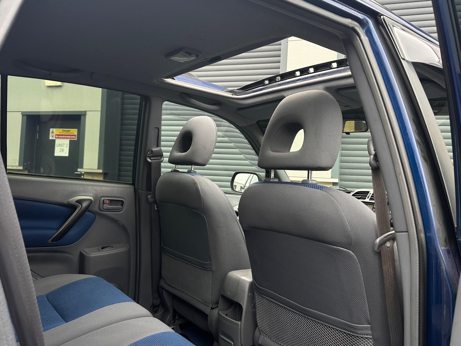 Used Toyota RAV4 2001 for sale - 76926904: Photo 22