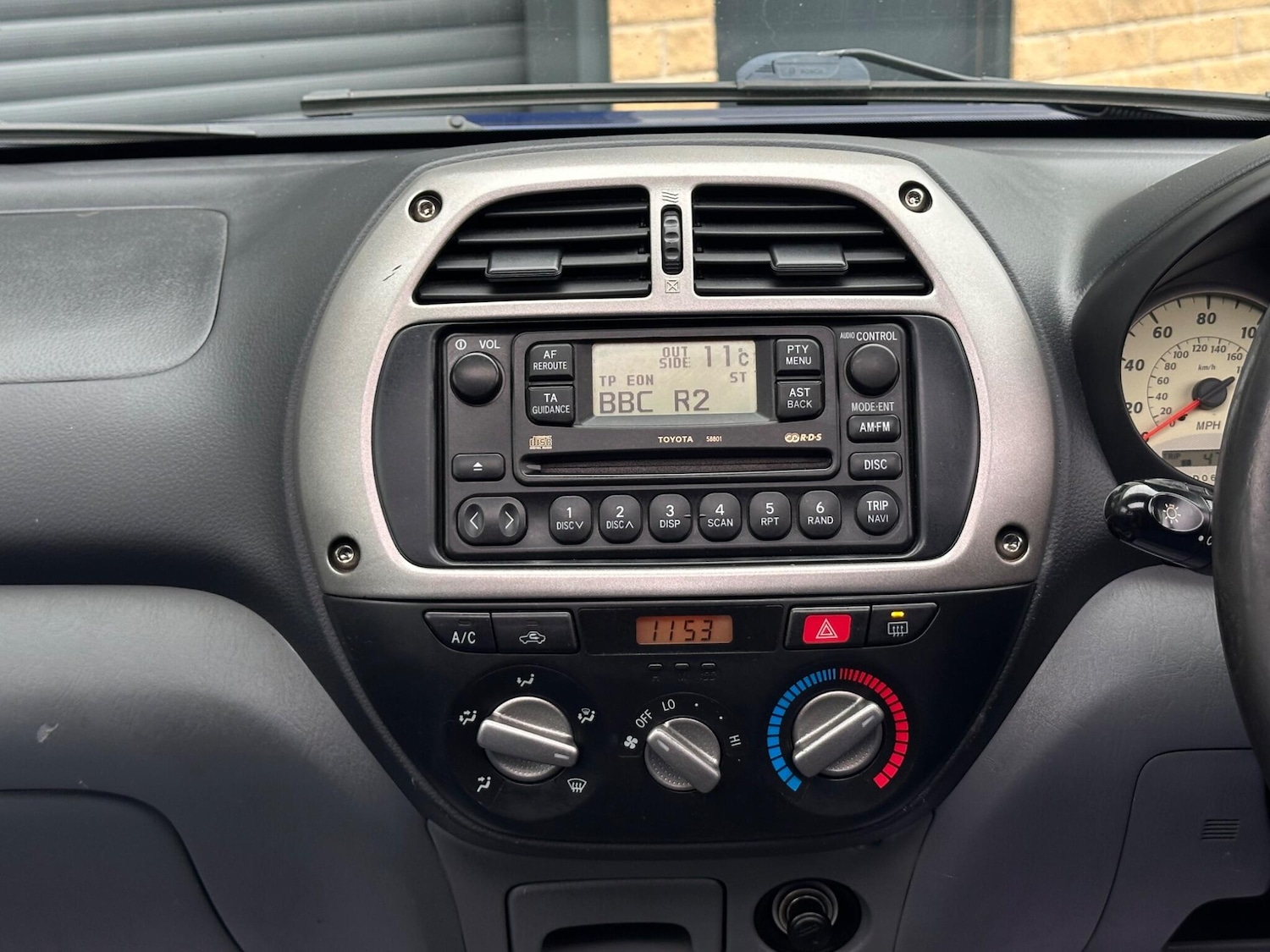 Used Toyota RAV4 2001 for sale - 76926904: Photo 29