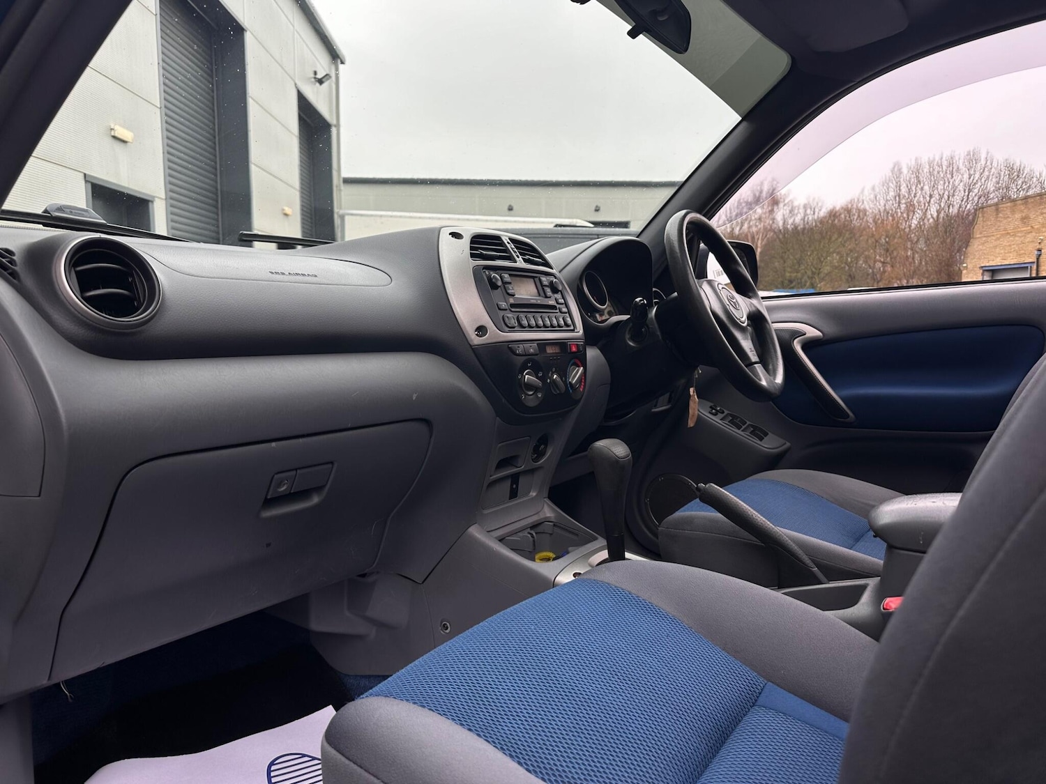 Used Toyota RAV4 2001 for sale - 76926904: Photo 32