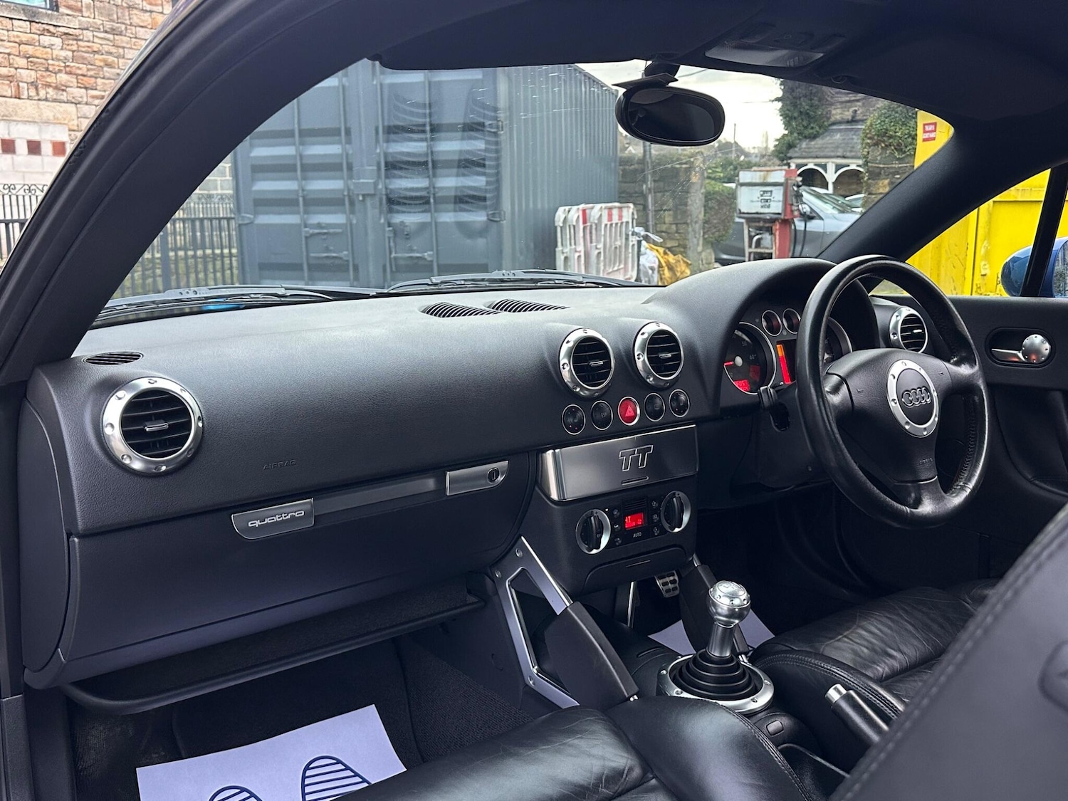 Used Audi TT 2002 for sale - 76714287: Photo 19