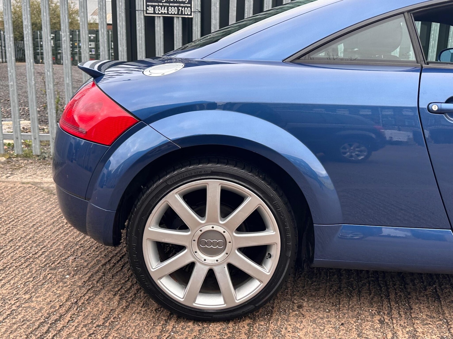 Used Audi TT 2002 for sale - 76714287: Photo 29