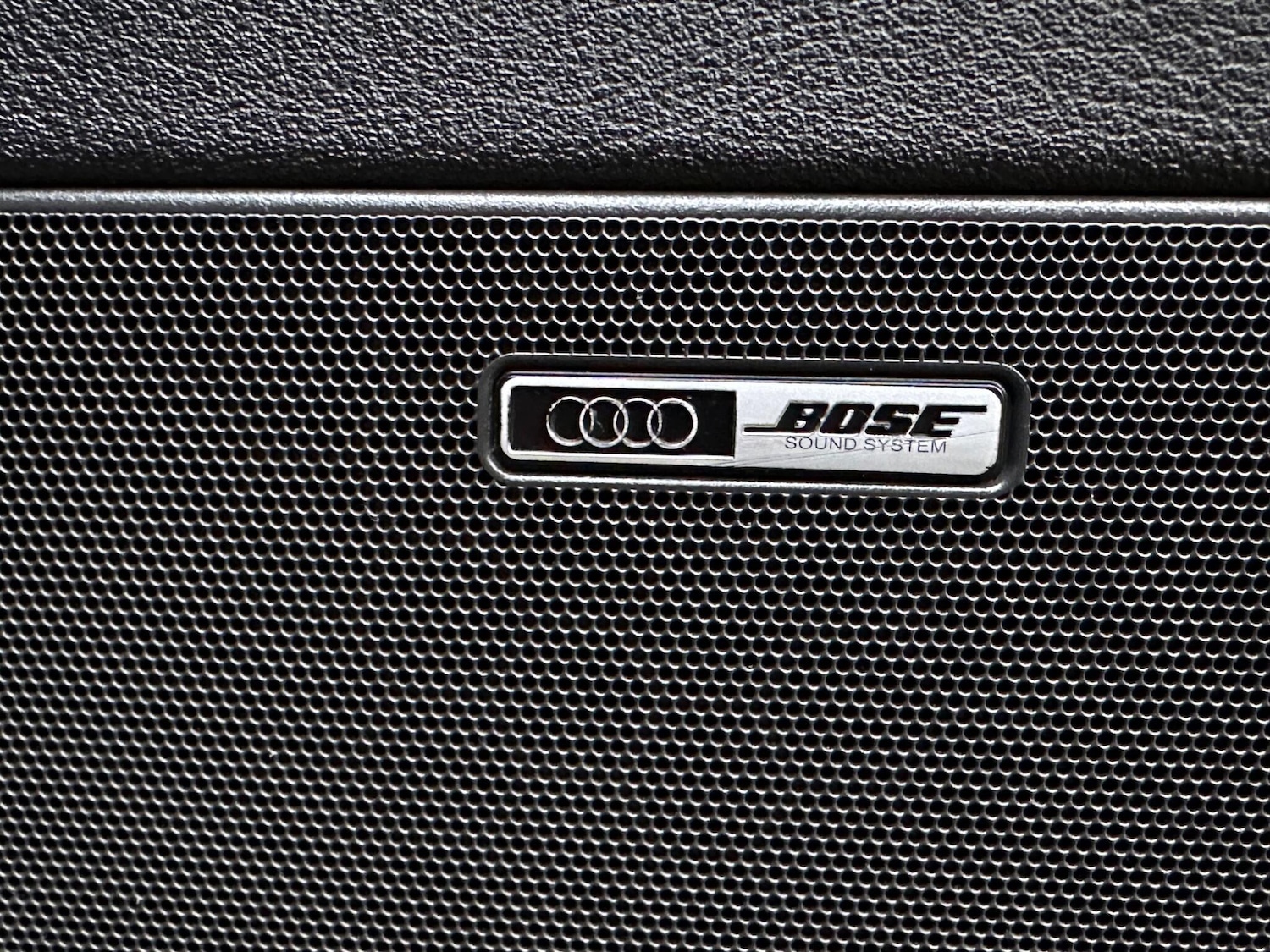 Used Audi TT 2002 for sale - 76714287: Photo 44