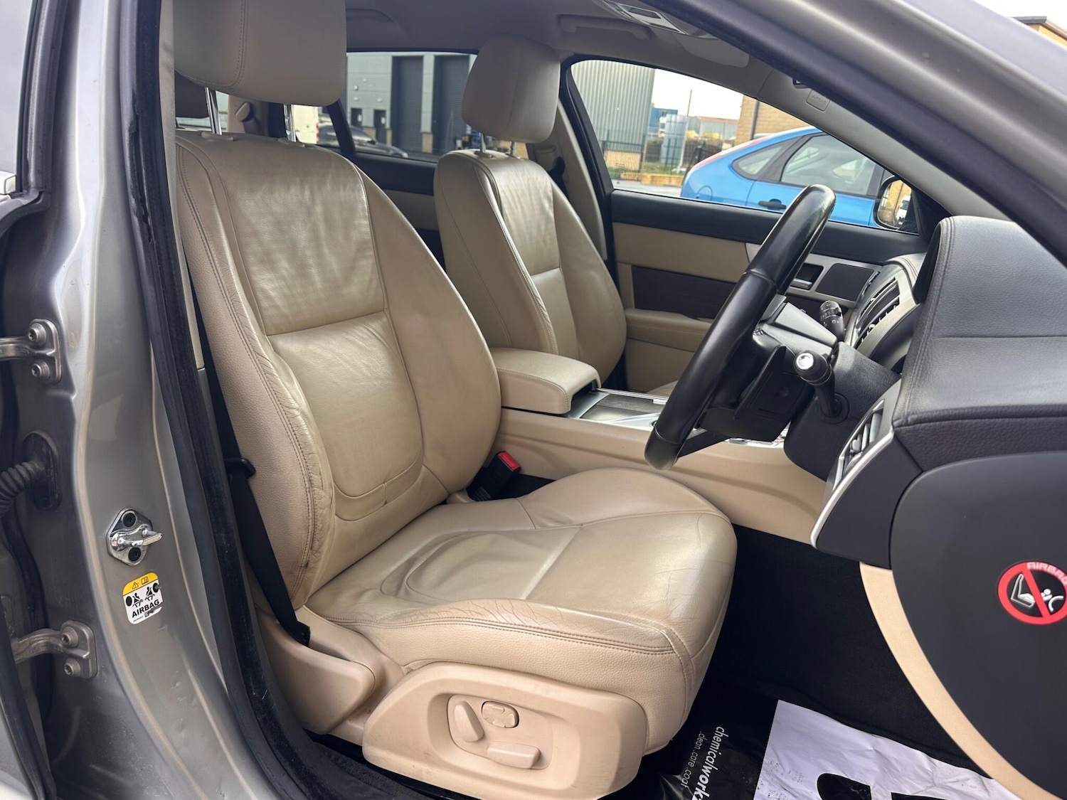 Used Jaguar XF 2013 for sale - 76832800: Photo 17