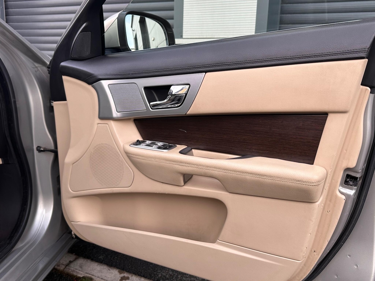 Used Jaguar XF 2013 for sale - 76832800: Photo 24