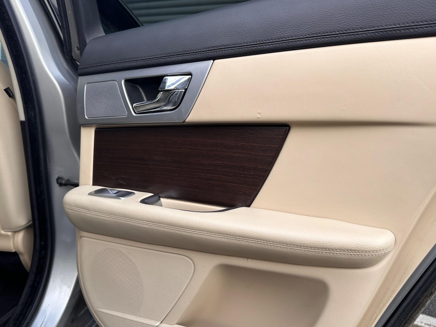 Used Jaguar XF 2013 for sale - 76832800: Photo 26