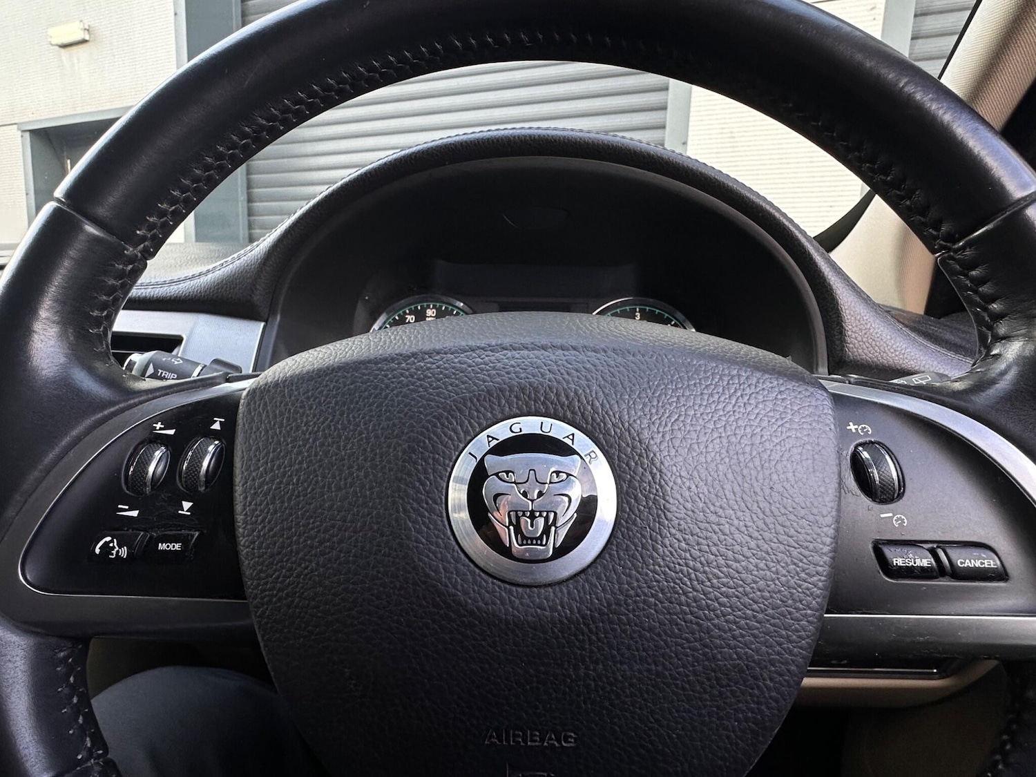 Used Jaguar XF 2013 for sale - 76832800: Photo 33