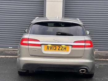 Used Jaguar XF 2013 for sale - 76832800: Photo