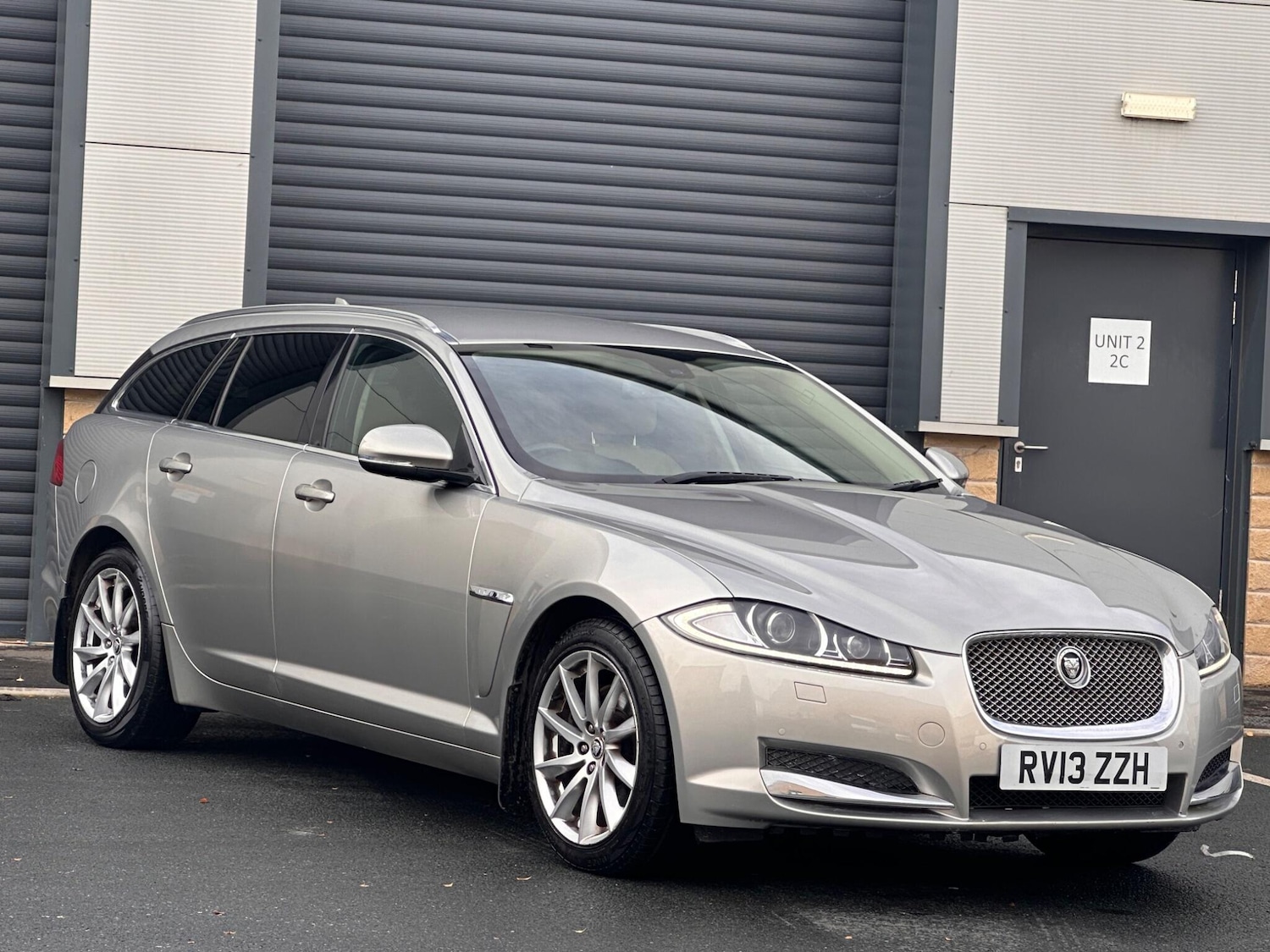 Used Jaguar XF 2013 for sale - 76832800: Photo 7