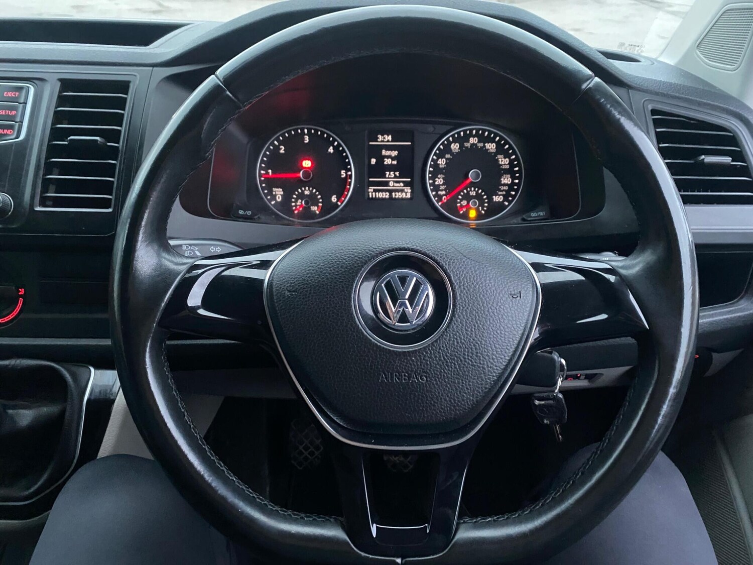 Used Volkswagen Transporter 2018 for sale - 77050203: Photo 23