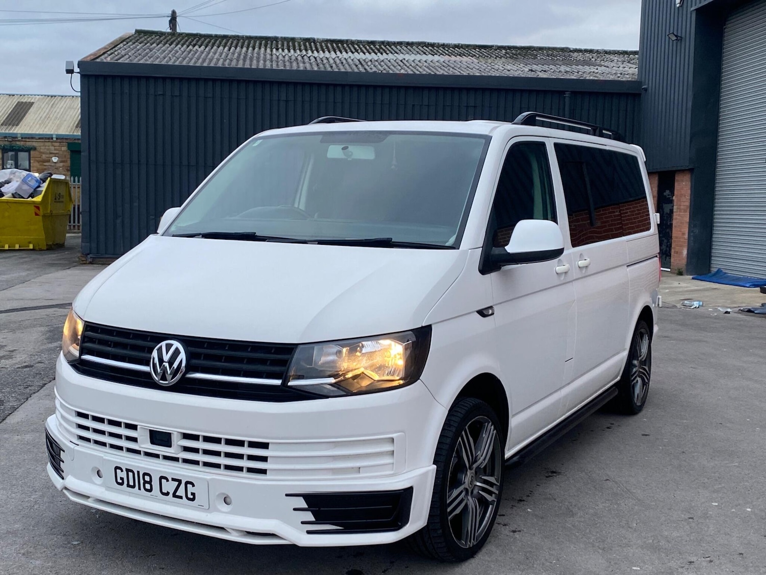 Used Volkswagen Transporter 2018 for sale - 77050203: Photo 5