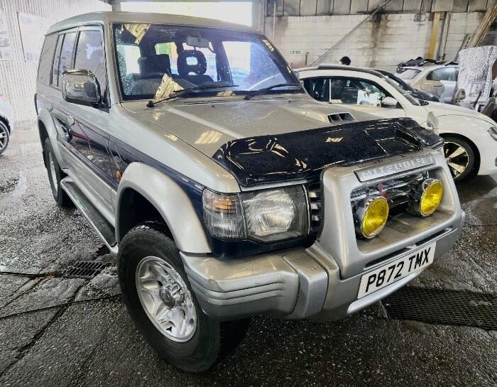 Used Mitsubishi Pajero 2000 for sale - 76988457: Photo 3