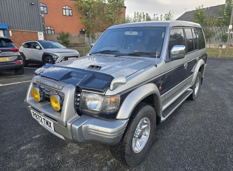 Used Mitsubishi Pajero 2000 for sale - 76988457: Photo 4