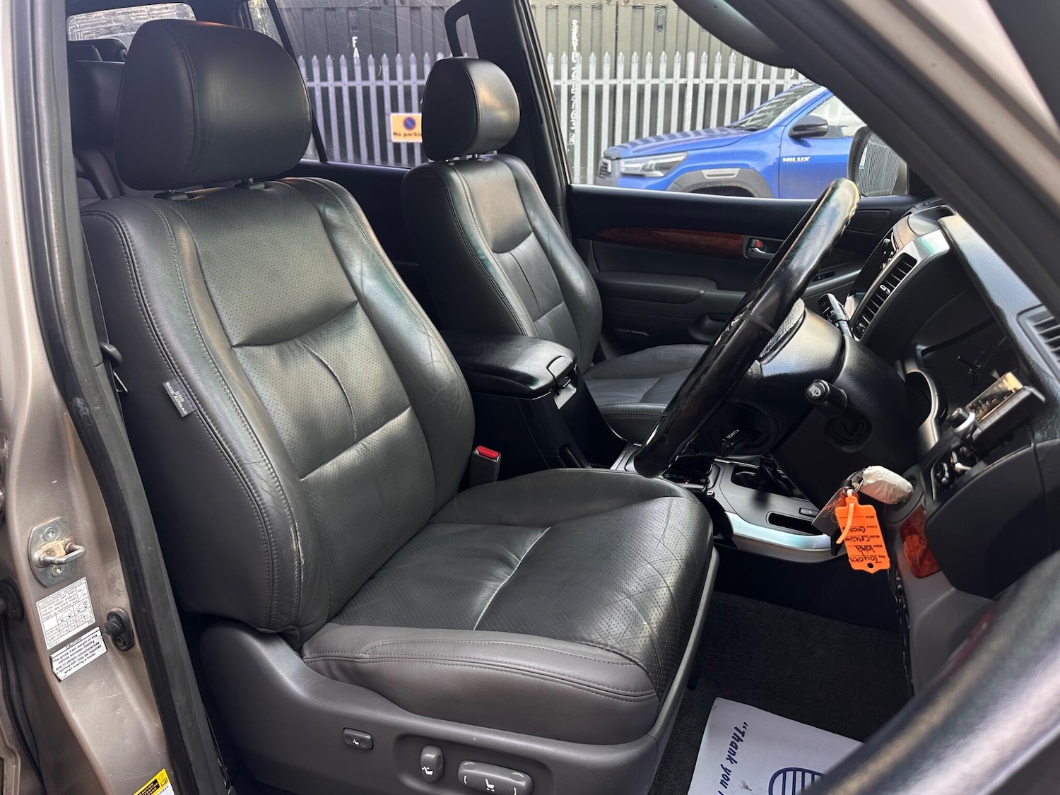 Used Toyota Land Cruiser 2004 for sale - 77396467: Photo 22