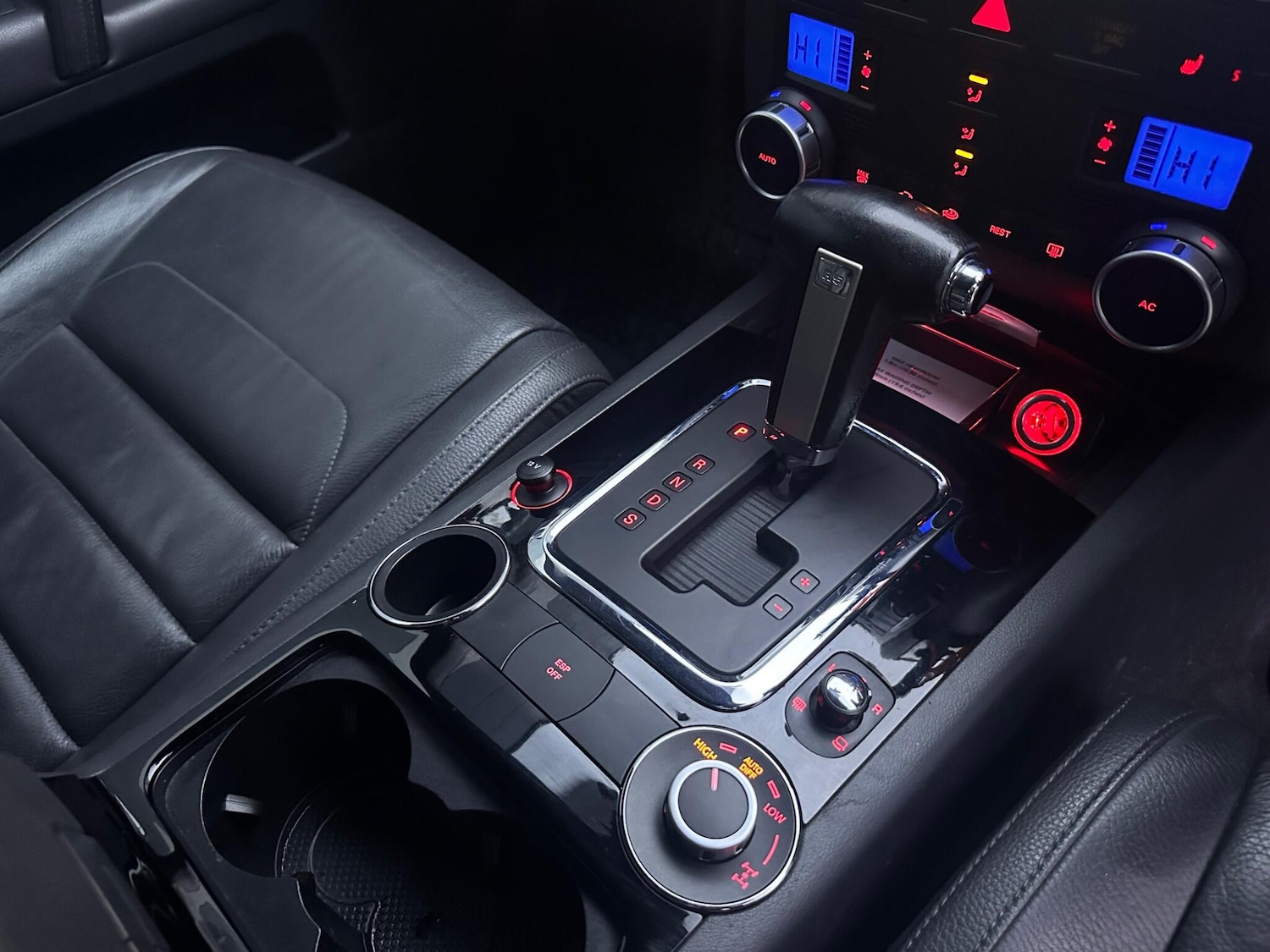 Used Volkswagen Touareg 2008 for sale - 76942488: Photo 28