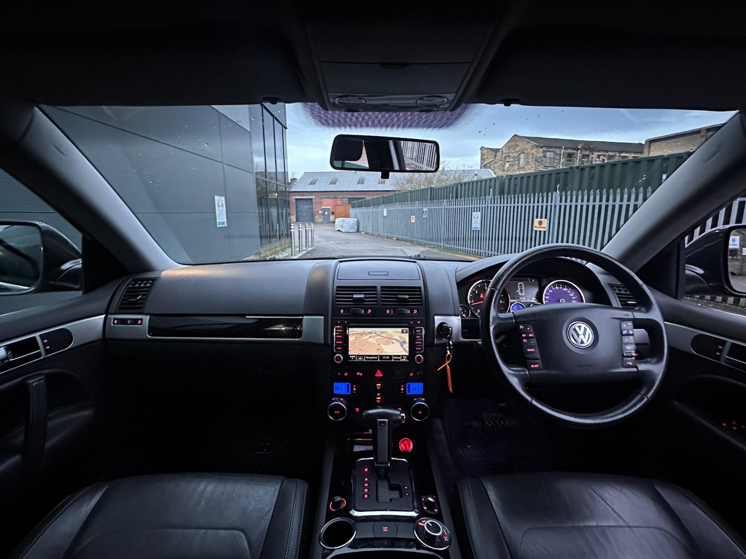 Used Volkswagen Touareg 2008 for sale - 76942488: Photo 30