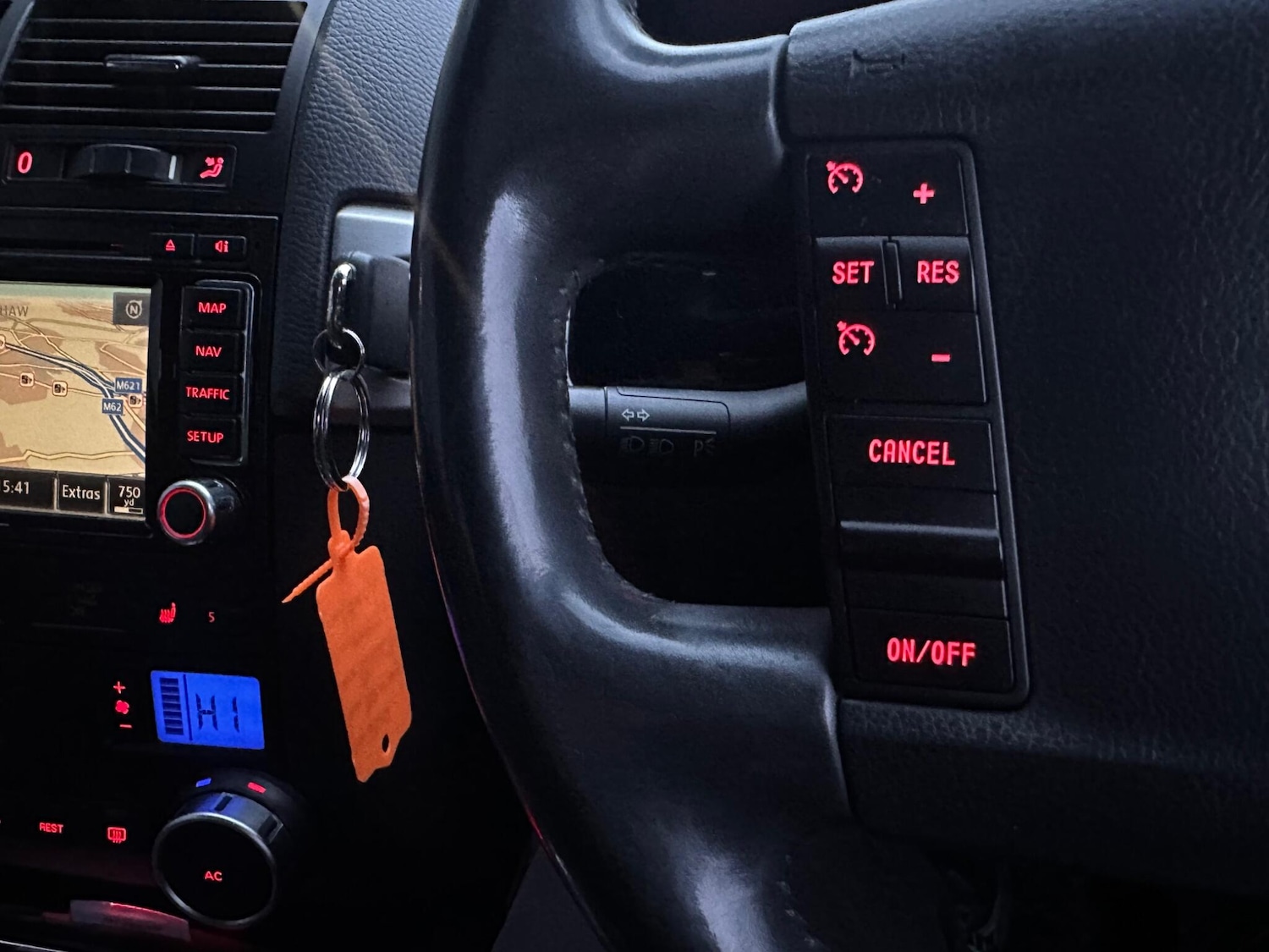 Used Volkswagen Touareg 2008 for sale - 76942488: Photo 43