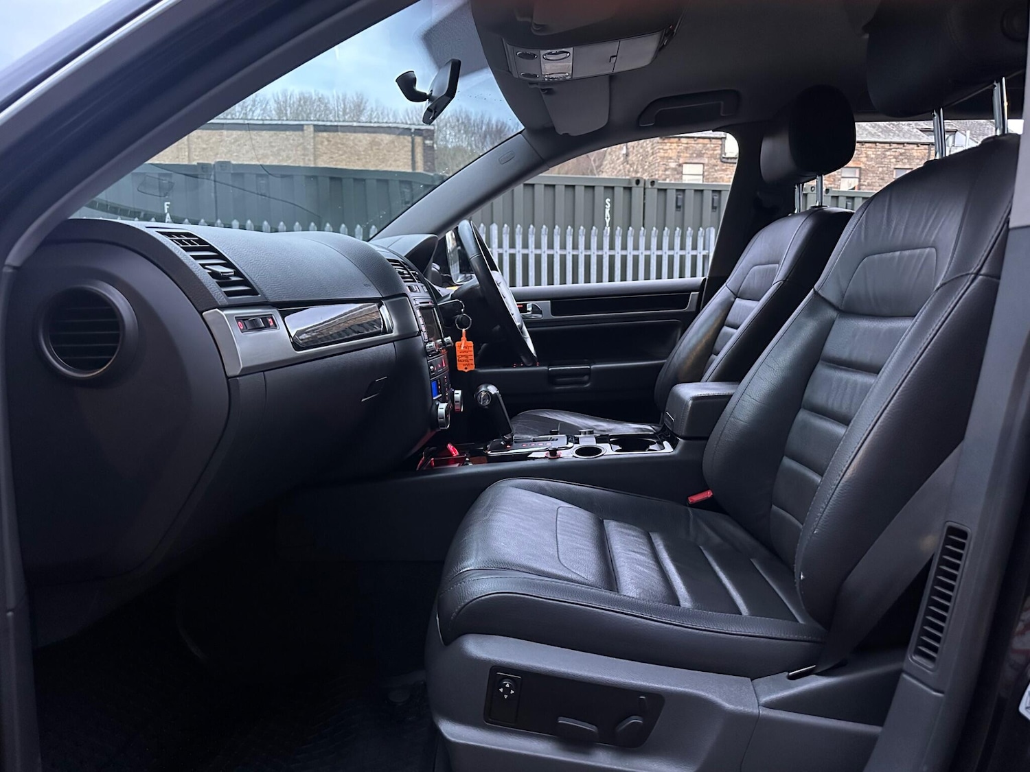 Used Volkswagen Touareg 2008 for sale - 76942488: Photo 59