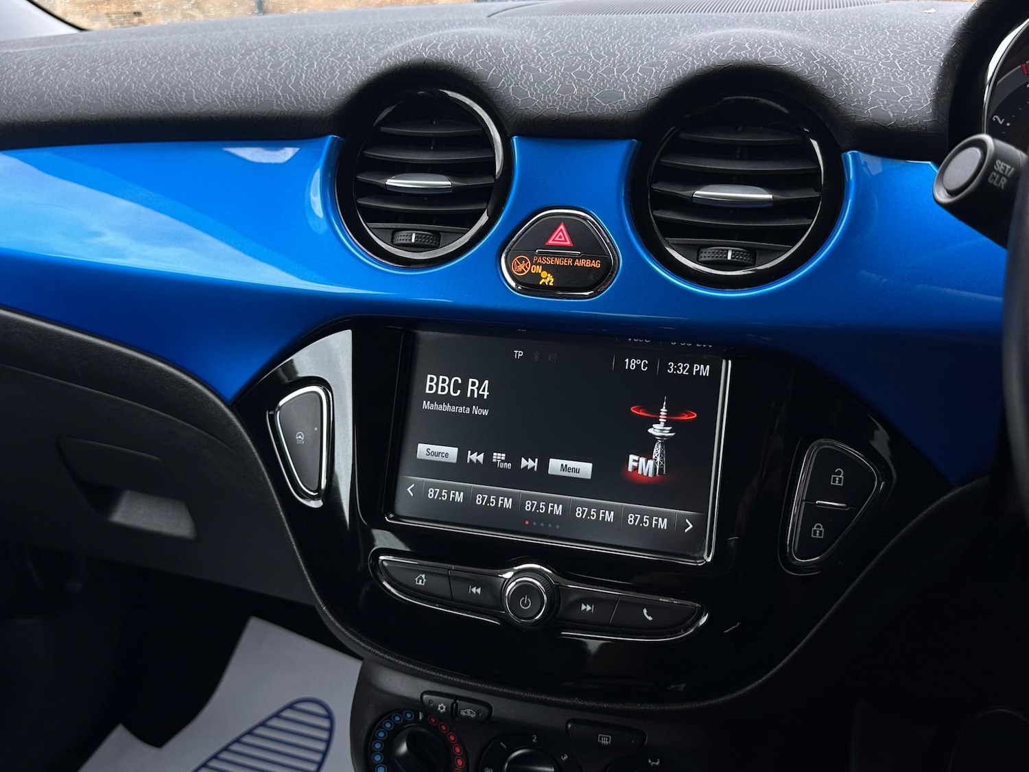 Used Vauxhall ADAM for sale - 76485500: Photo 44