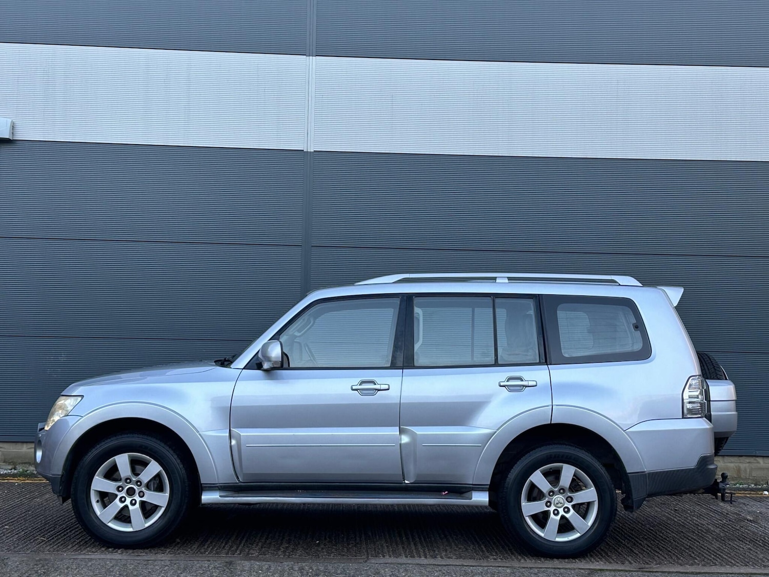 Used Mitsubishi Shogun 2008 for sale - 76759460: Photo 14