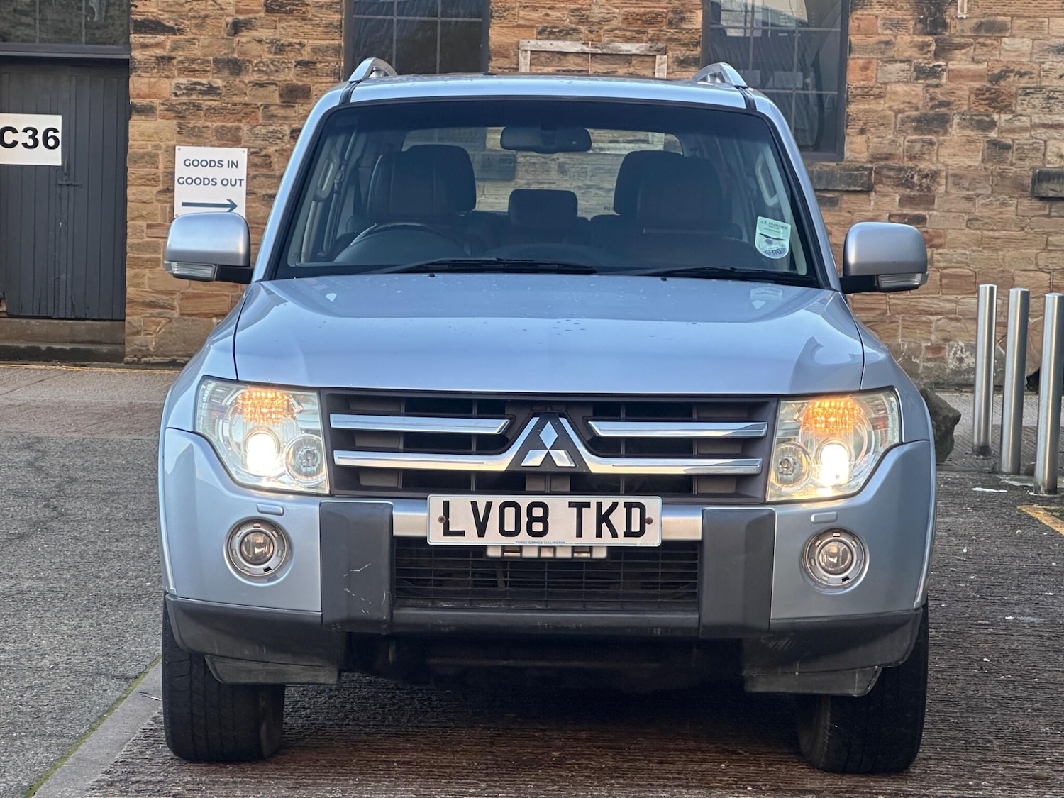 Used Mitsubishi Shogun 2008 for sale - 76759460: Photo 2