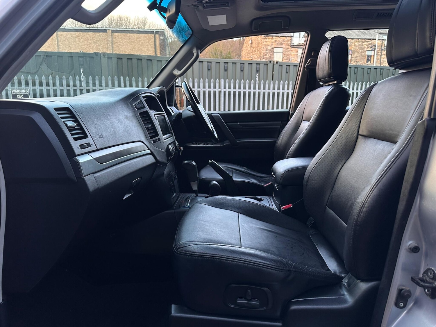 Used Mitsubishi Shogun 2008 for sale - 76759460: Photo 41