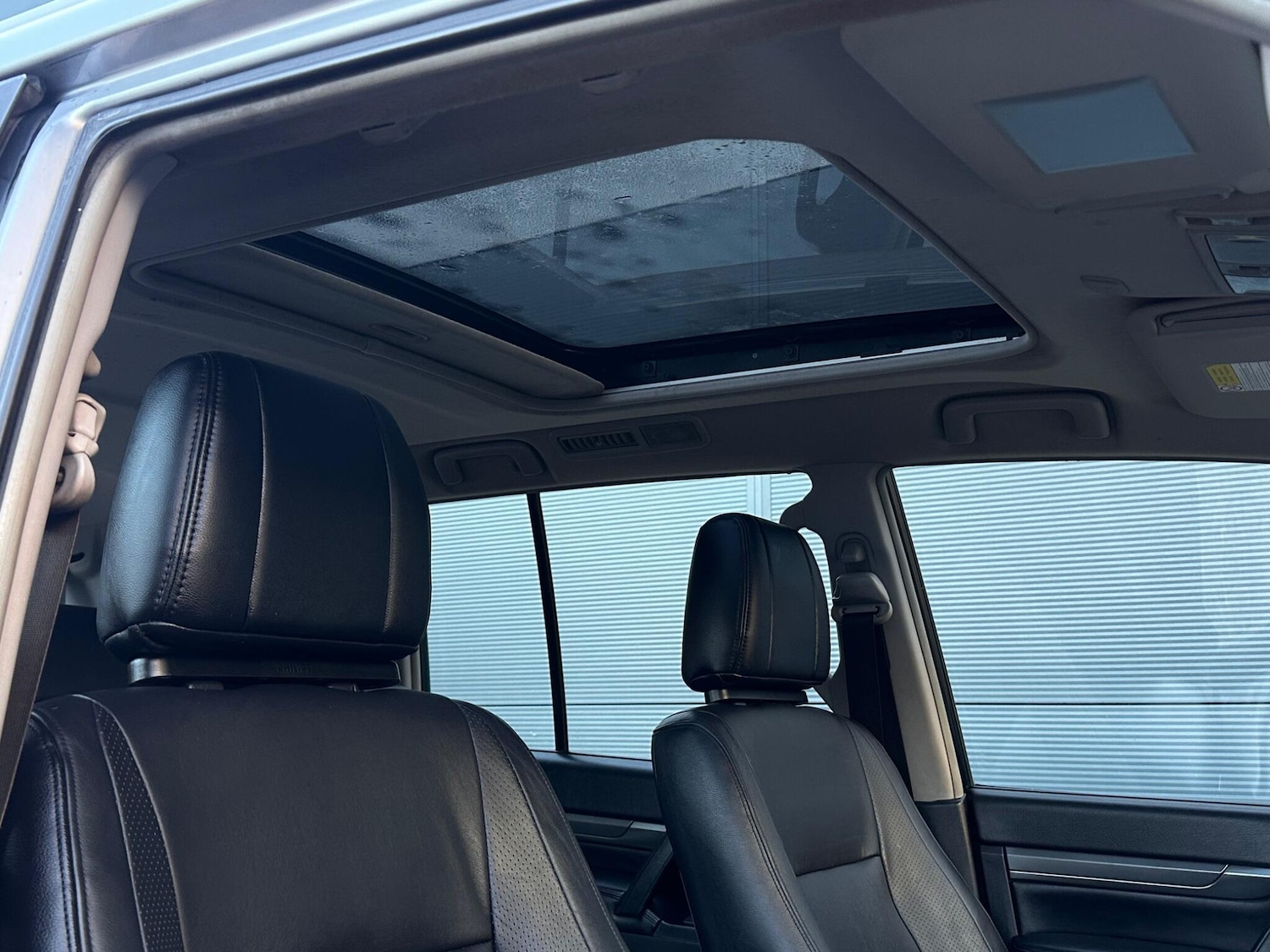 Used Mitsubishi Shogun 2008 for sale - 76759460: Photo 45