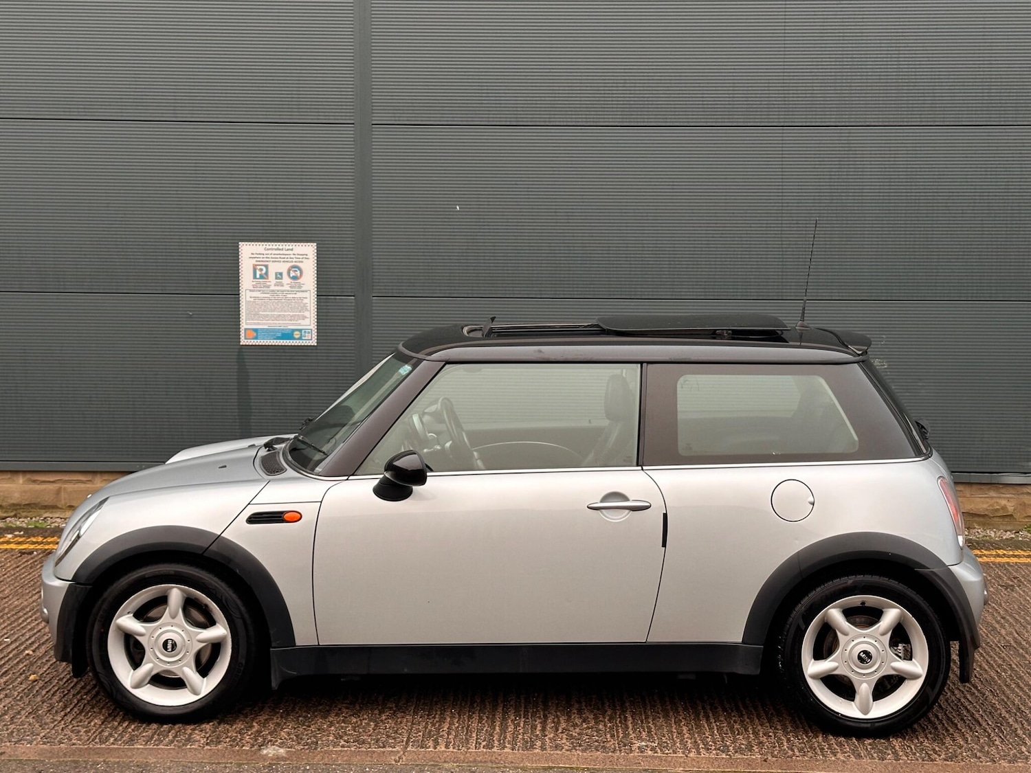 Used MINI Hatch 1990 for sale - 77015801: Photo 11