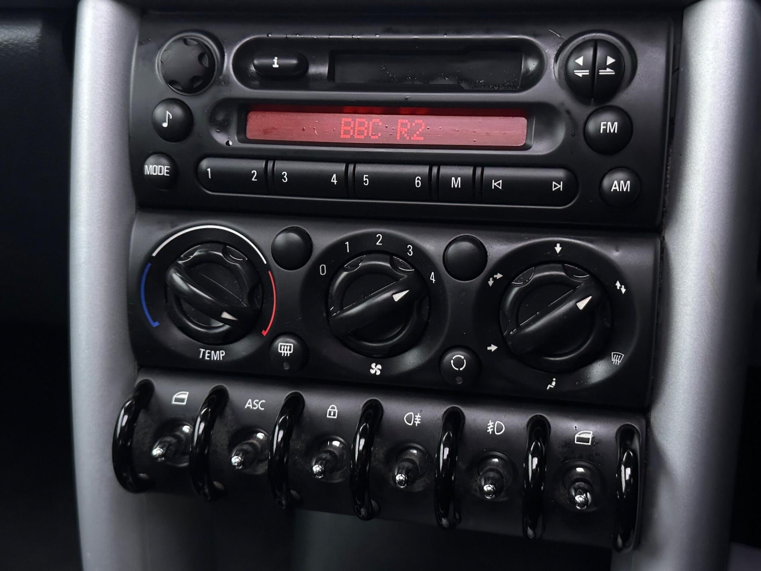 Used MINI Hatch 1990 for sale - 77015801: Photo 25