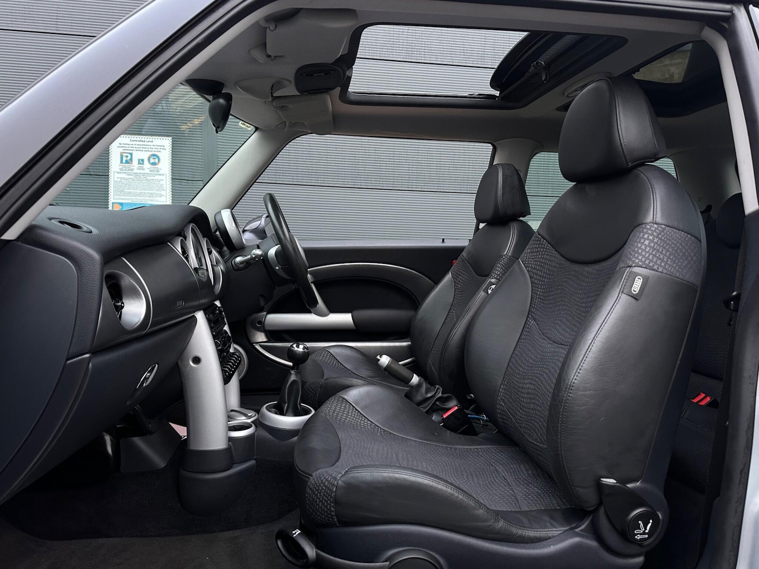 Used MINI Hatch 1990 for sale - 77015801: Photo 31