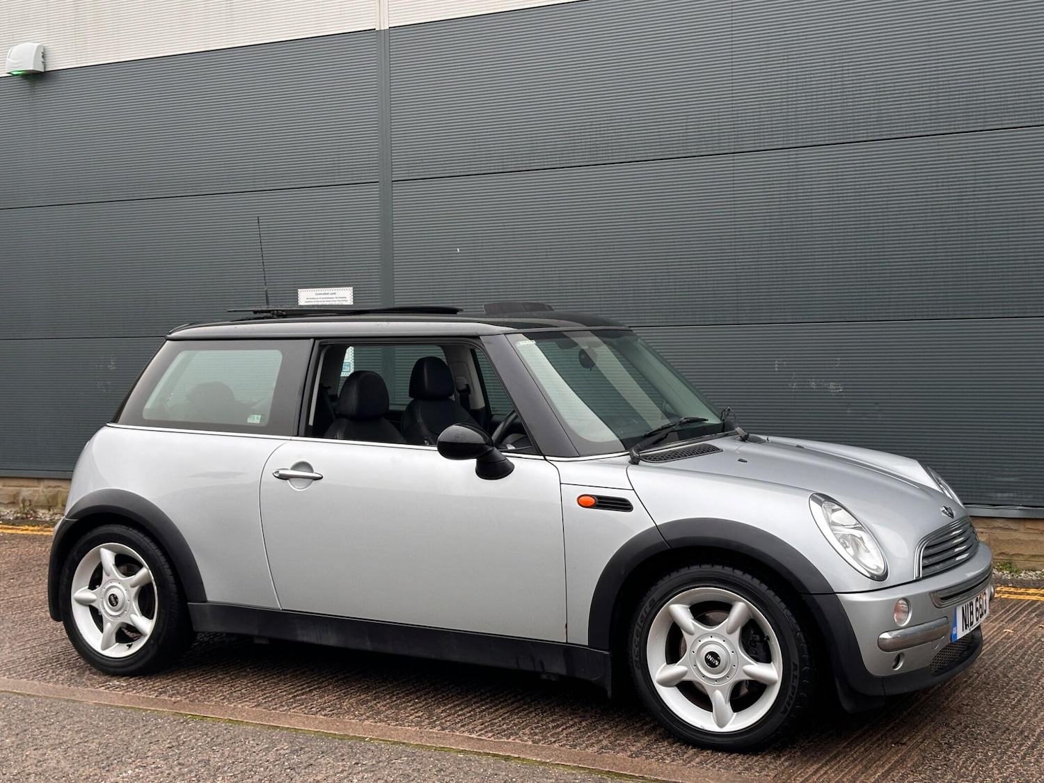 Used MINI Hatch 1990 for sale - 77015801: Photo 8