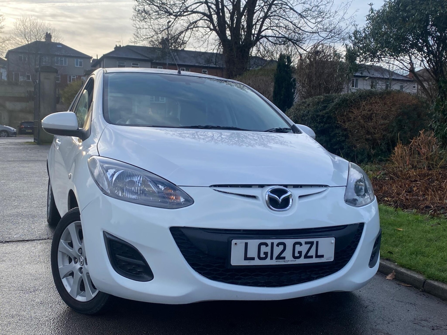 Used Mazda Mazda2 2012 for sale - 76935830: Photo 1