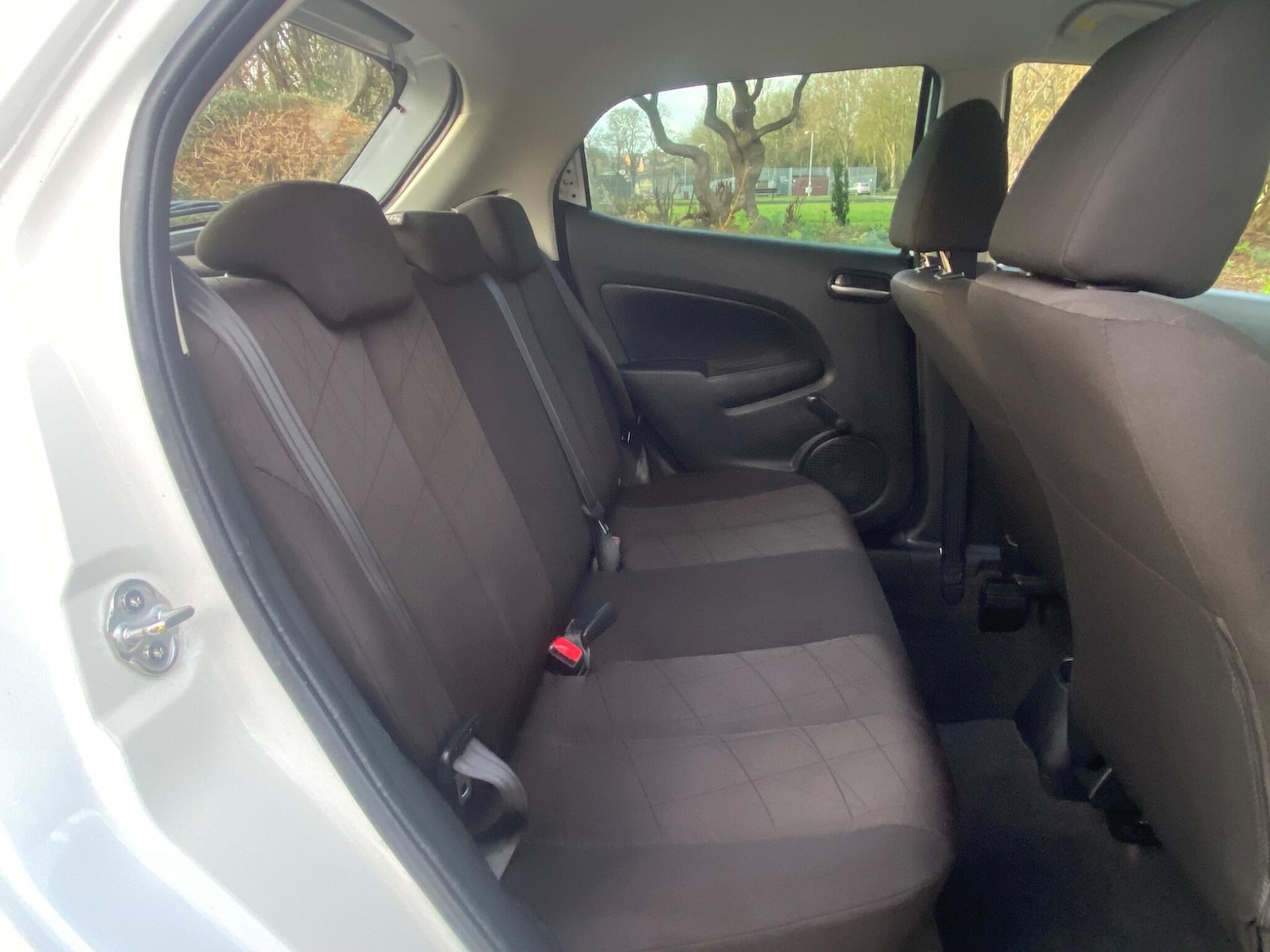 Used Mazda Mazda2 2012 for sale - 76935830: Photo 15