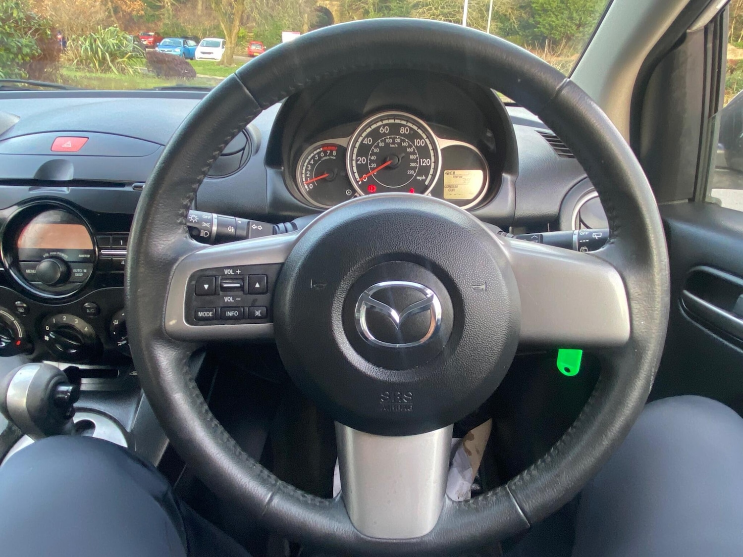 Used Mazda Mazda2 2012 for sale - 76935830: Photo 20