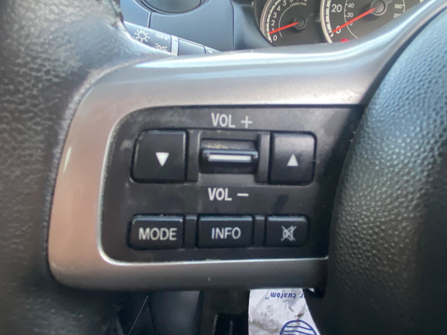 Used Mazda Mazda2 2012 for sale - 76935830: Photo 21