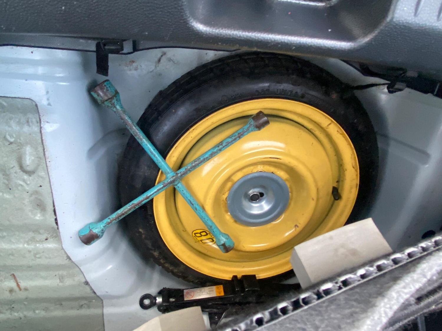 Used Mazda Mazda2 2012 for sale - 76935830: Photo 24