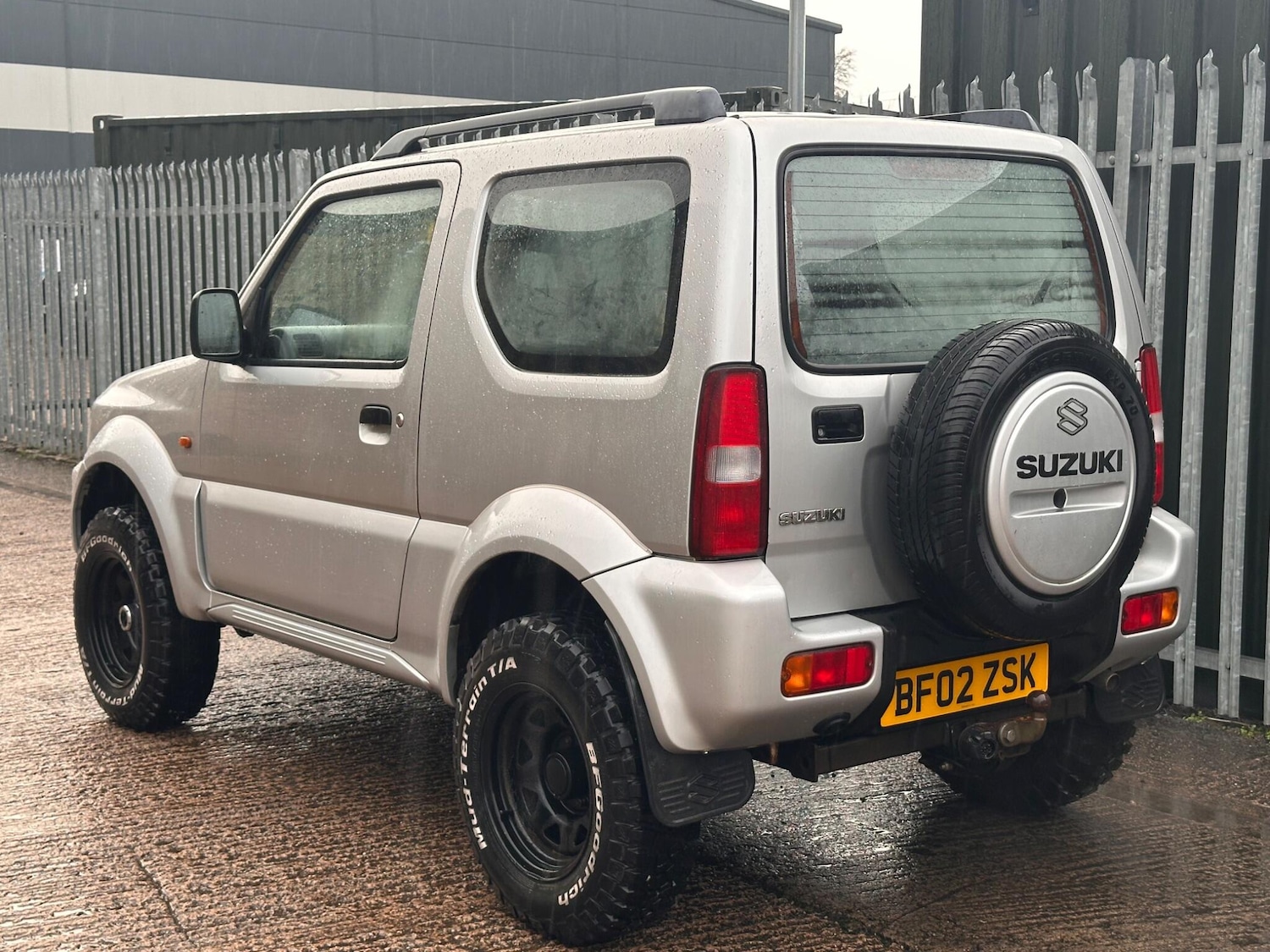 Used Suzuki Jimny for sale - 77484066: Photo 5