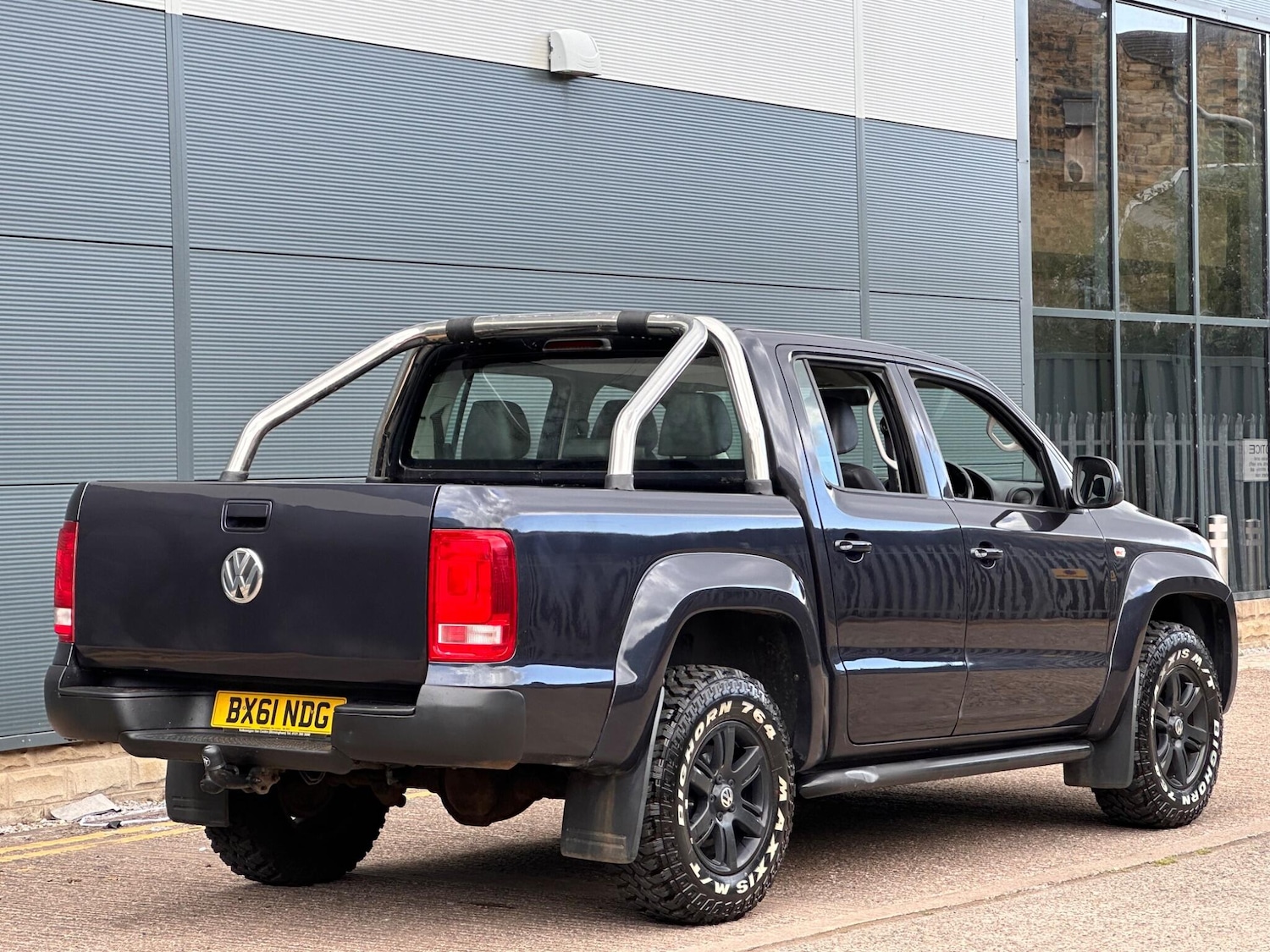 Used Volkswagen Amarok 2011 for sale - 76485904: Photo 23