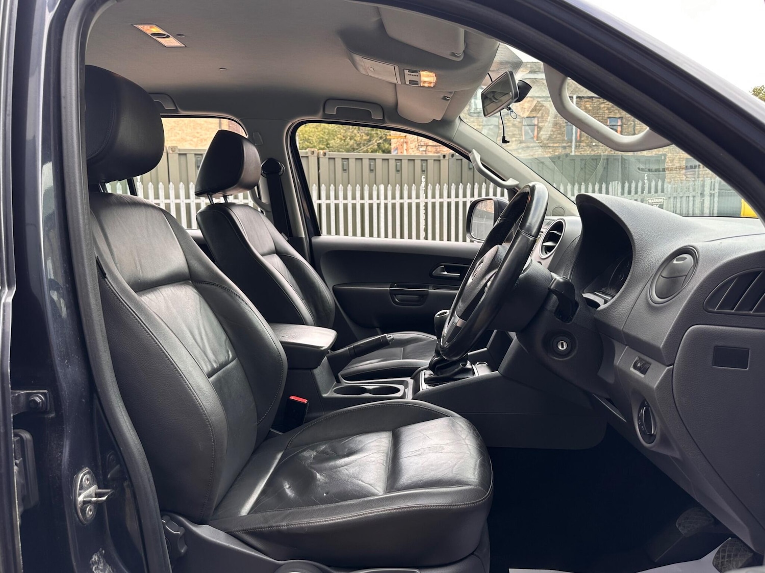 Used Volkswagen Amarok 2011 for sale - 76485904: Photo 25