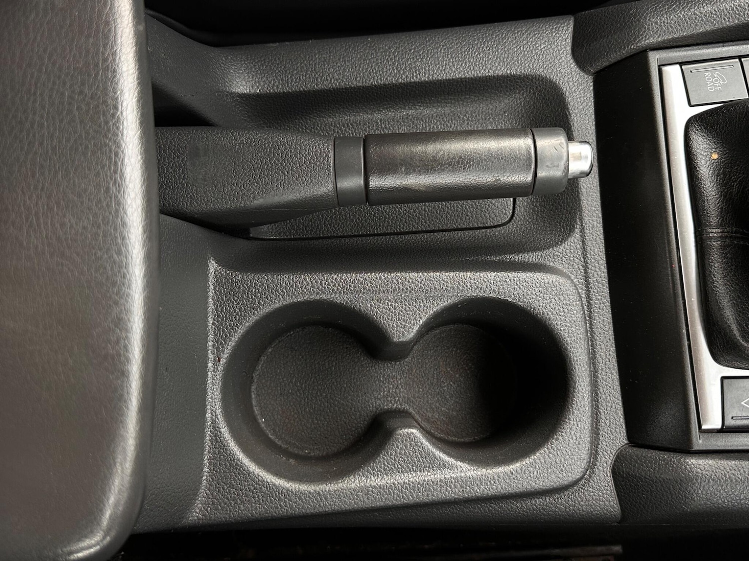 Used Volkswagen Amarok 2011 for sale - 76485904: Photo 28