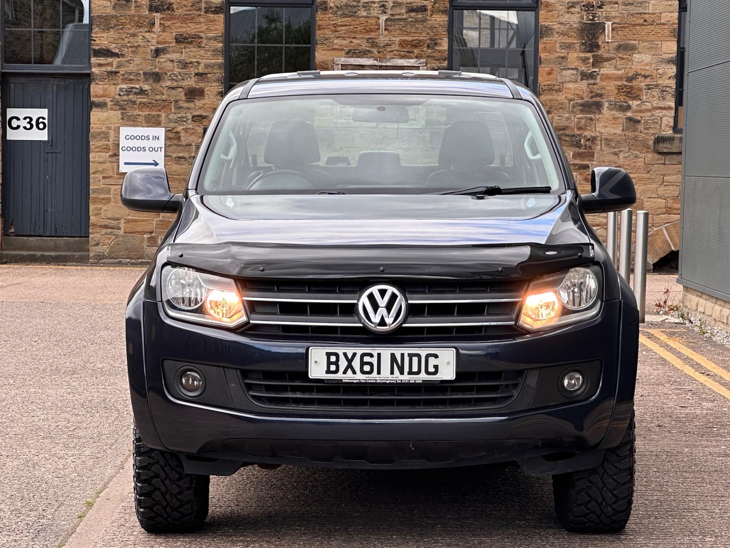 Used Volkswagen Amarok 2011 for sale - 76485904: Photo 3
