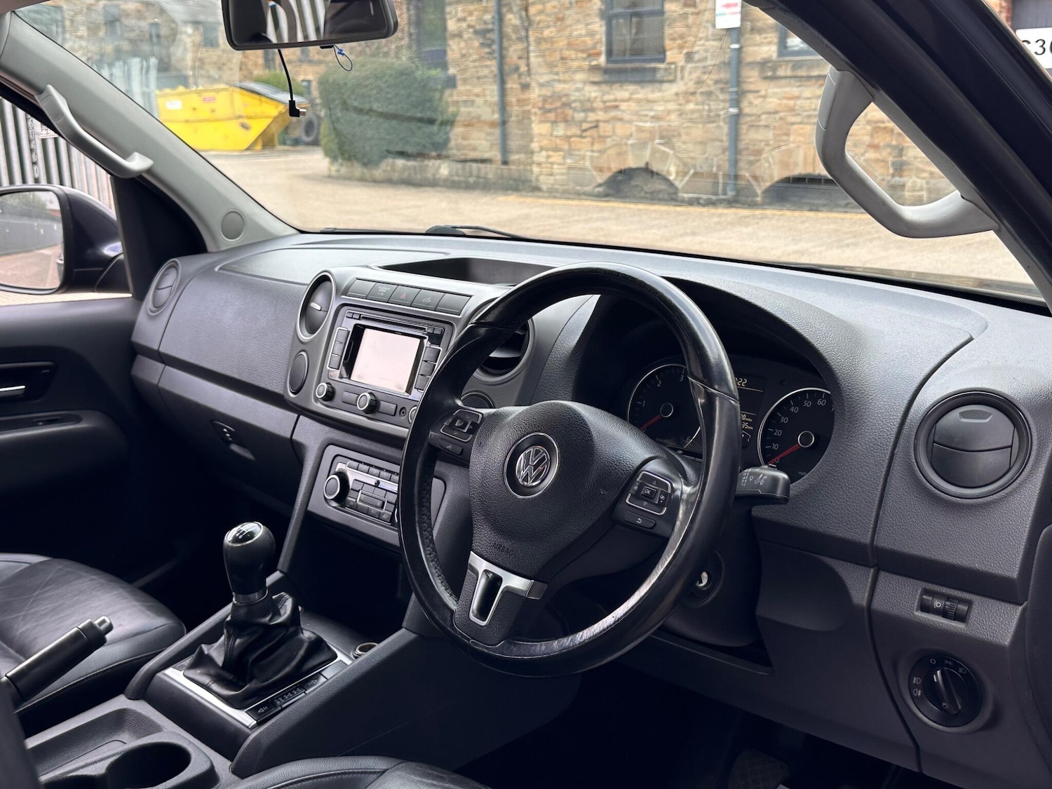 Used Volkswagen Amarok 2011 for sale - 76485904: Photo 34