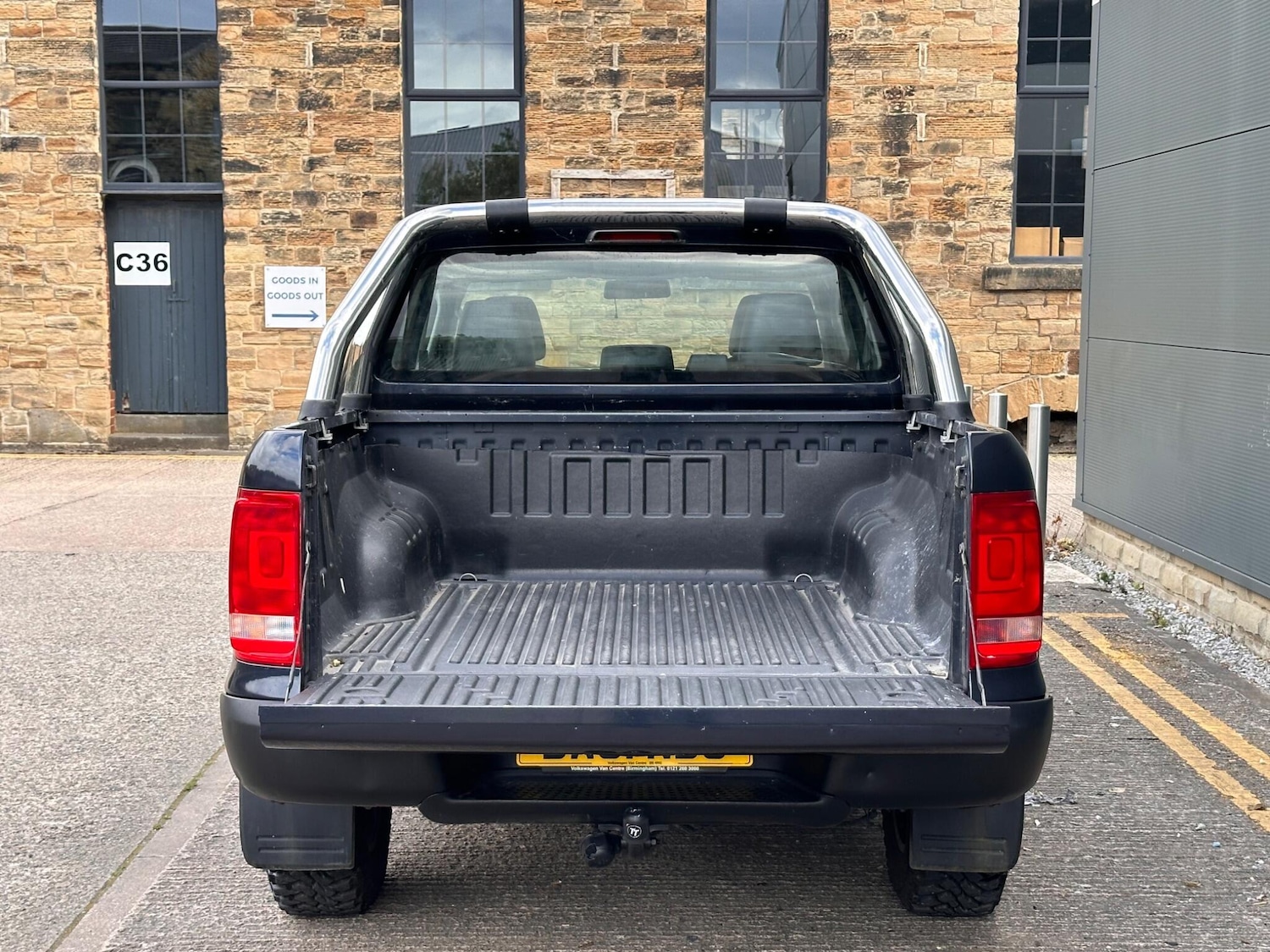 Used Volkswagen Amarok 2011 for sale - 76485904: Photo 47