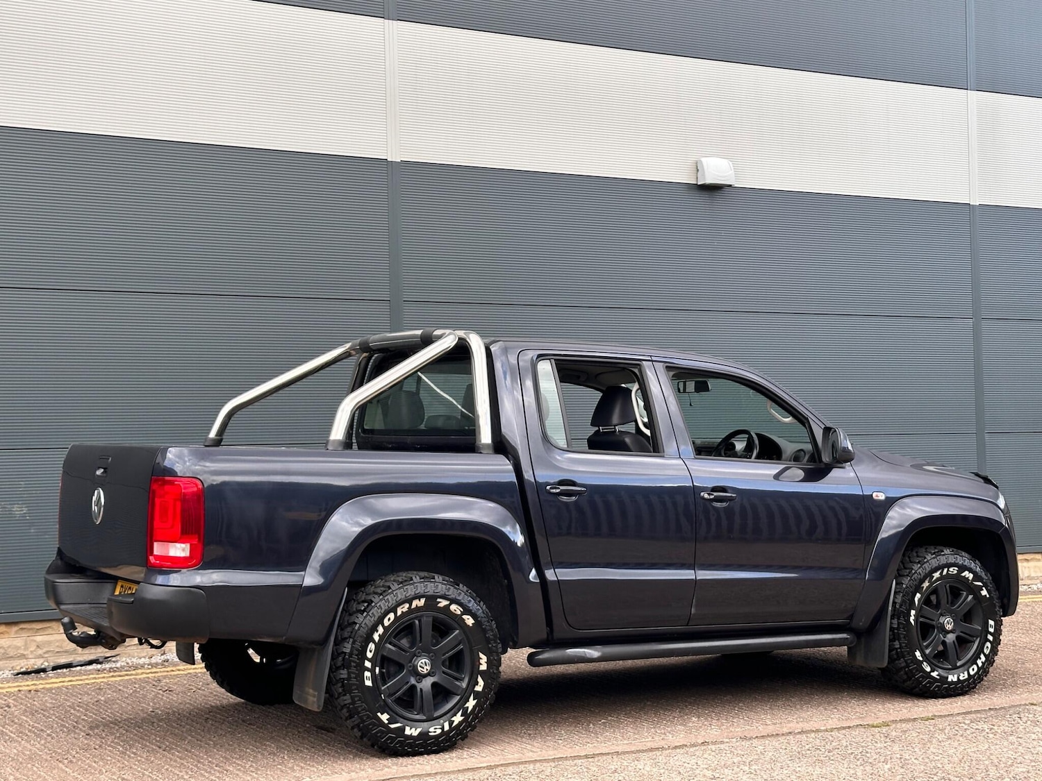 Used Volkswagen Amarok 2011 for sale - 76485904: Photo 5